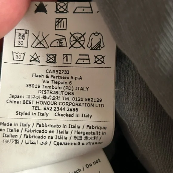 RAER/ RARE Rag Restyle Recycle Button Down Sleeve Less Women Size Medium - Picture 9 of 9